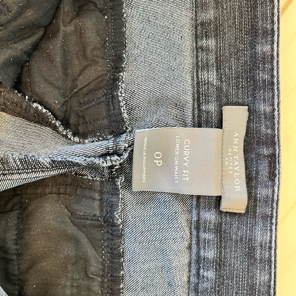 Ann Taylor Curvy Petite - Picture 10 of 10
